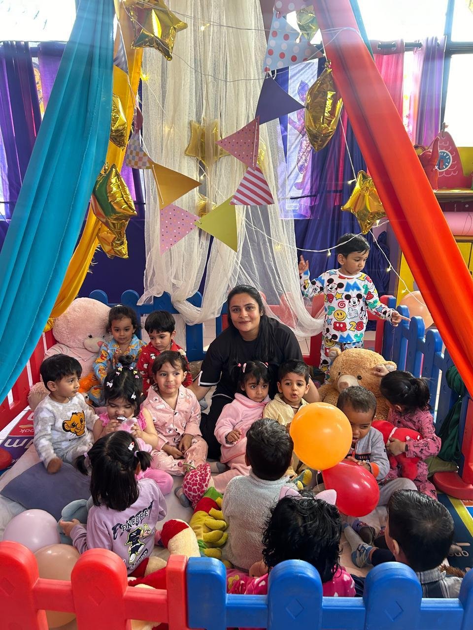Little Kingdom School Jaipur Student Activity Photo 13