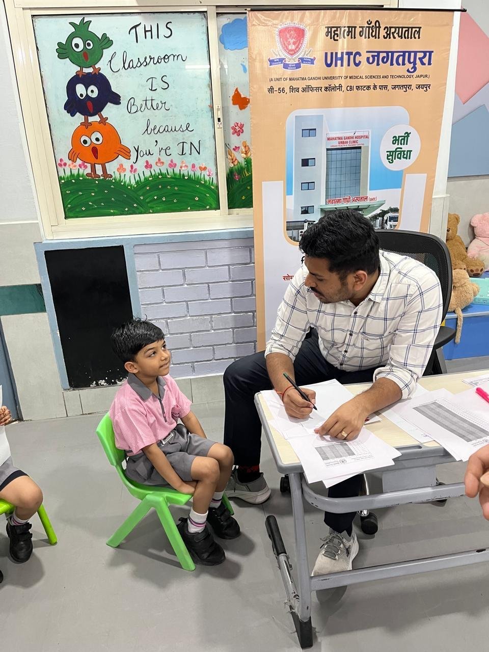 Little Kingdom School Jaipur Student Activity Photo 14