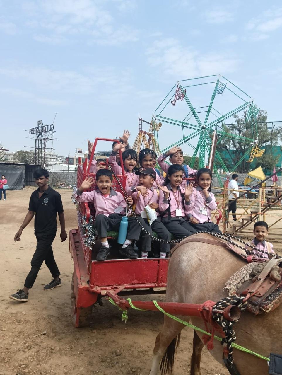 Little Kingdom School Jaipur Student Activity Photo 32